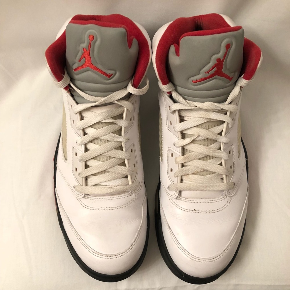 Jordan 5 (fire red) - Picture 2 of 6